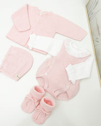 Conjunto peto rosa bebé (3 prendas)