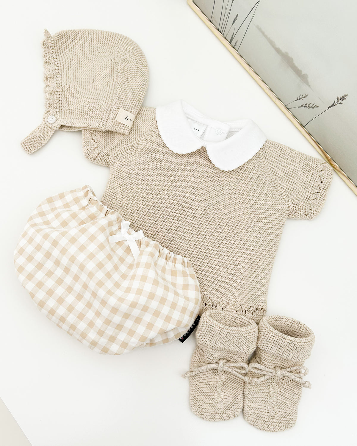 Conjunto manga corta beige (3 prendas) – Breccia