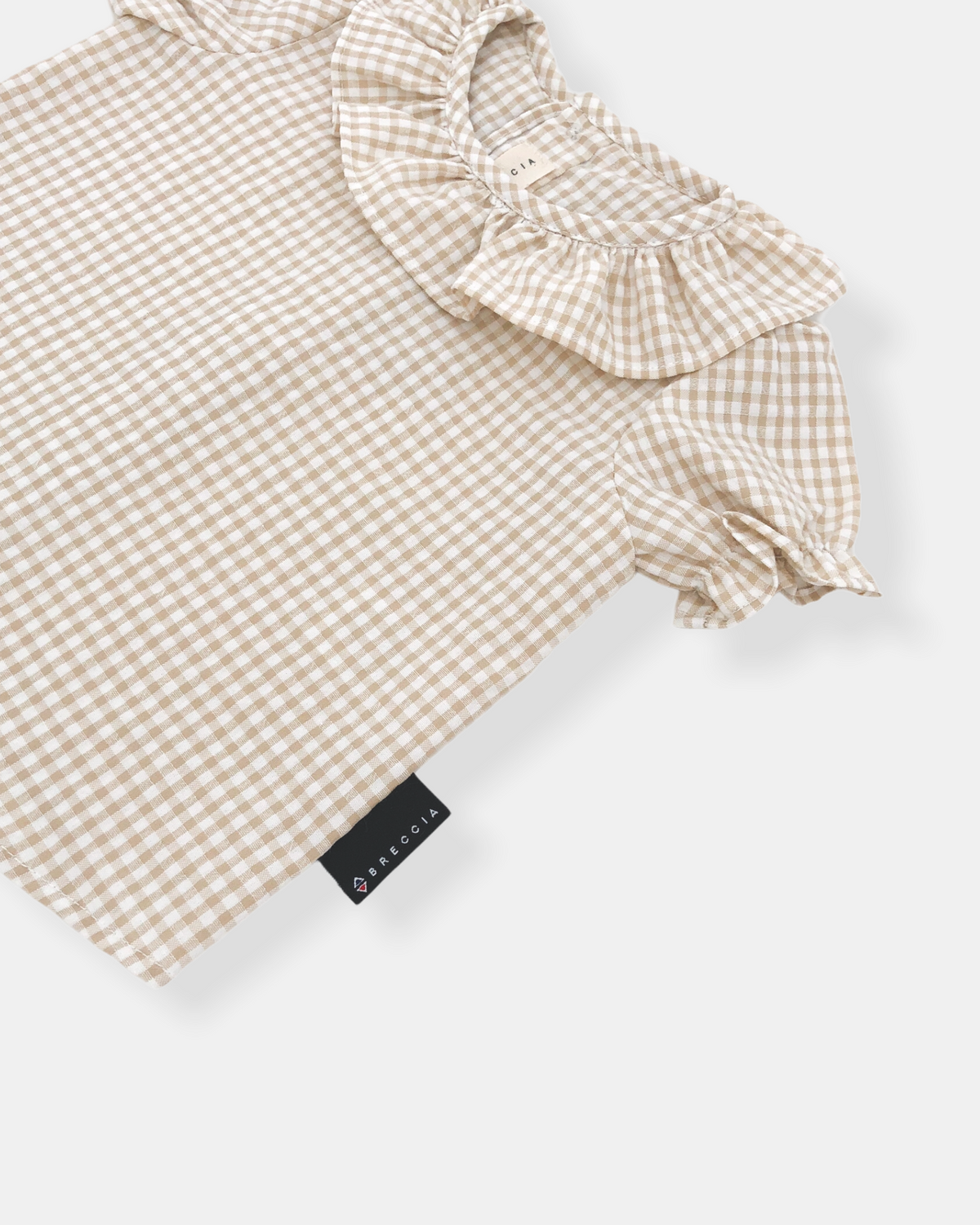 Camicia vichy beige con volant