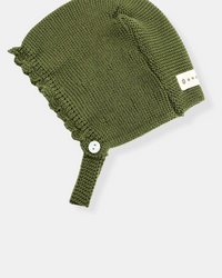 Kaki green knitted bonnet